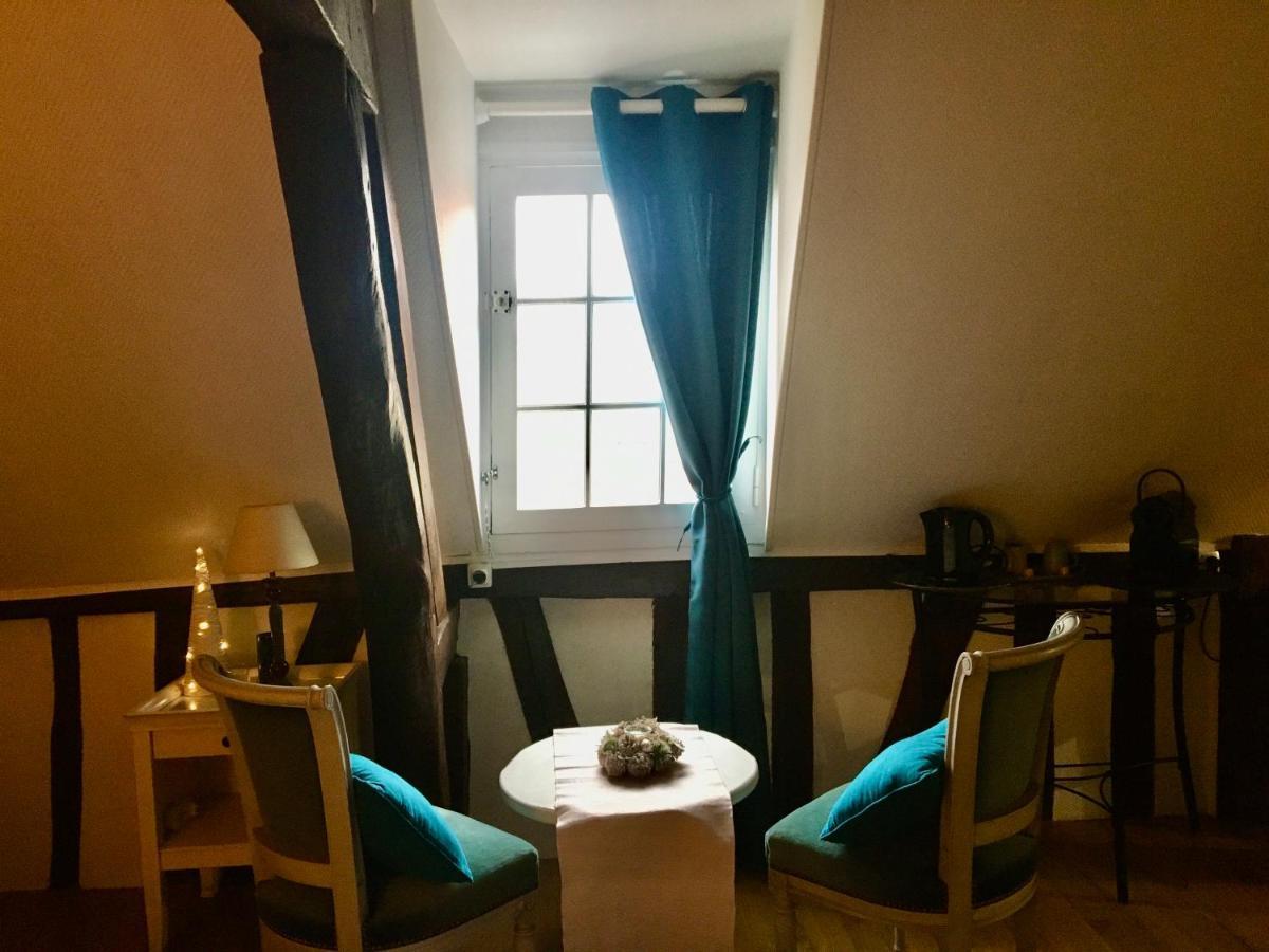 Au Coin Romantique Vernon Giverny Vernon (Eure) Exterior foto